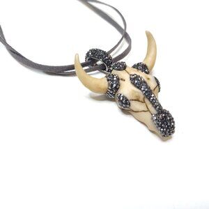 NEW LONGHORN NECKLACE WESTERN STYLE RHINESTONES PENDANT